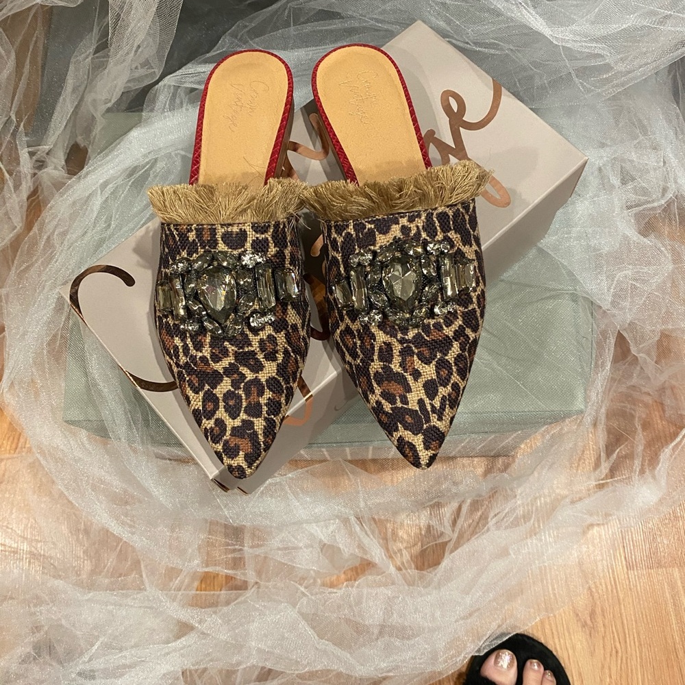 Vintage, leopard mules with rhinestones